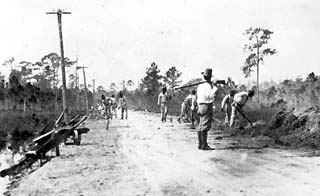 Inmates working on the Road